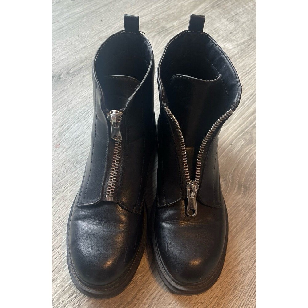 Boots “Indigo Rd”